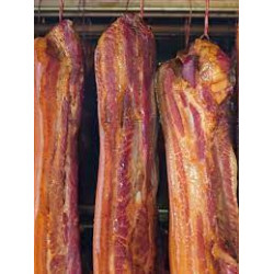 Pastrama domaća mesnata slanina